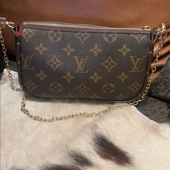 Cross bag - Picture 13 of 14